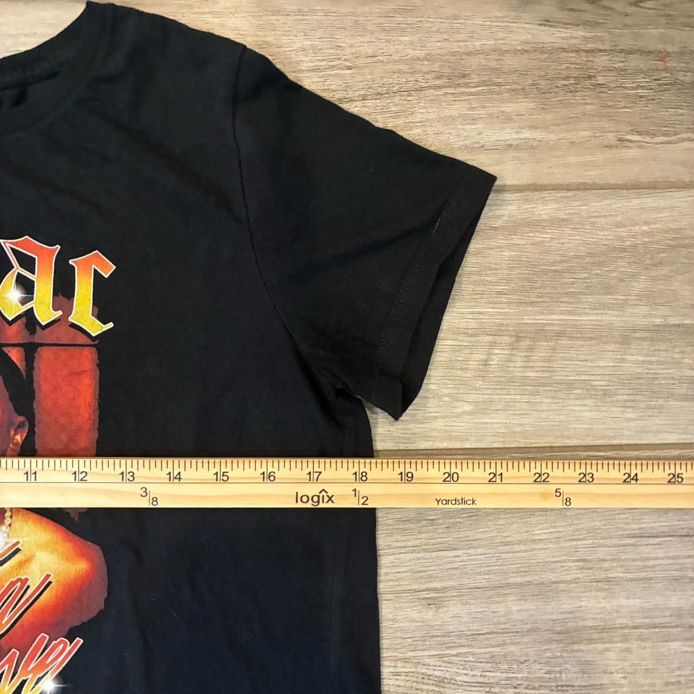 Gildan Tupac Graphic Tee Womans Medium Black California Love Rap Hip Hop Shirt - Picture 6 of 6